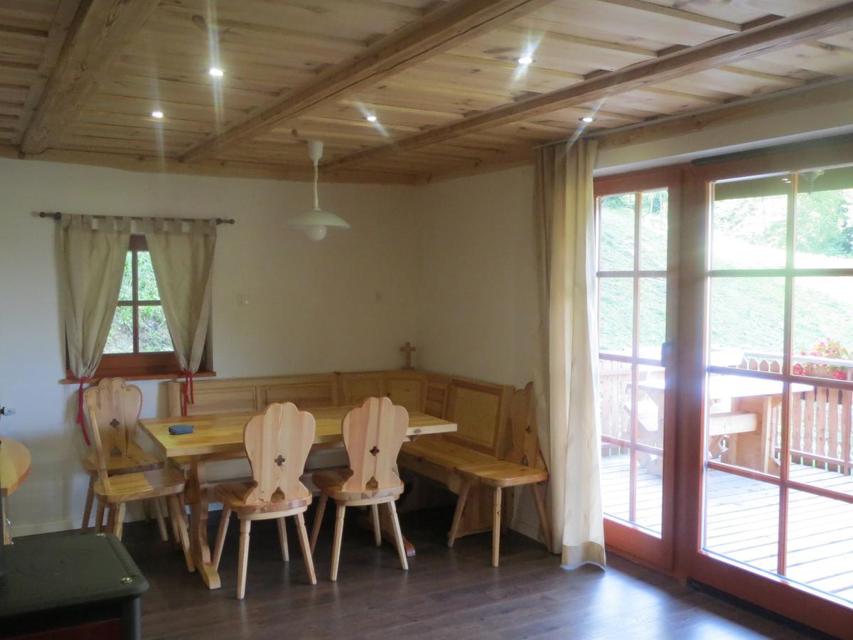 Apartmaji Brloznica Pod Veliko Planino Luče Szoba fotó