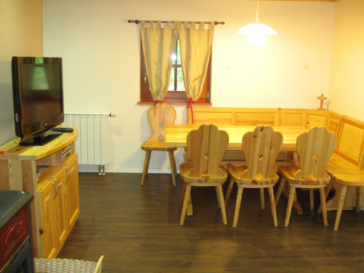 Apartmaji Brloznica Pod Veliko Planino Luče Szoba fotó